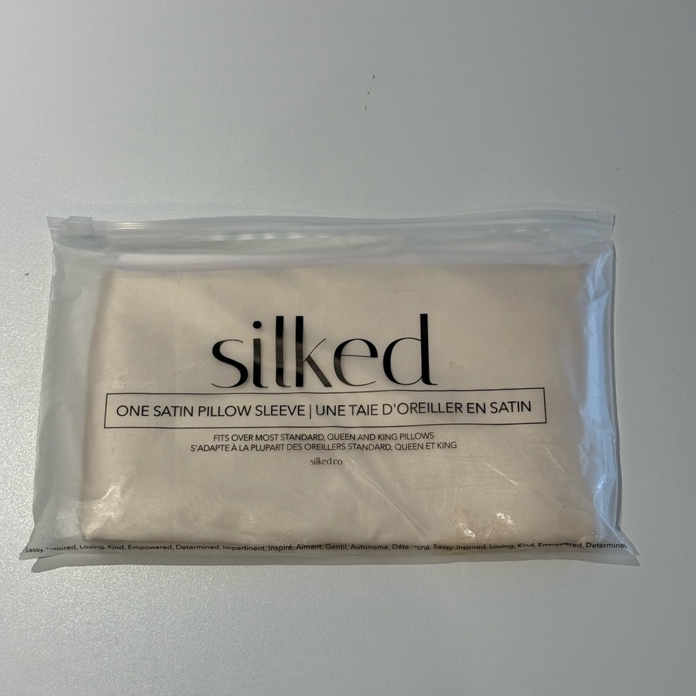 Silked Satin Pillow Sleeve